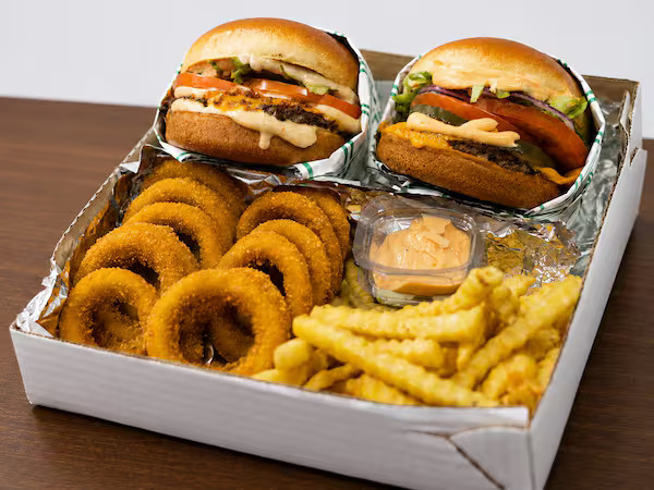 Bako Box 3.0 - Fritas + Onion Ring's