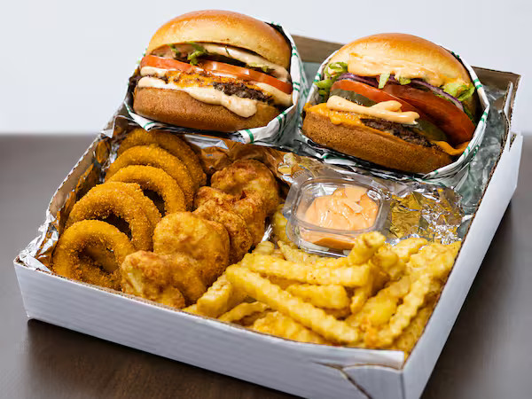 Bako Box 5.0 - Fritas + Nuggets + Onion Ring's